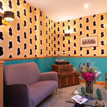Helzear Champs-elysees By Esteem 4* Paris