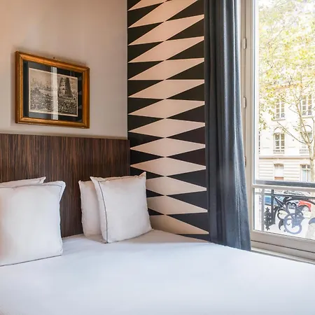 Helzear Champs-elysees By Esteem Hotel