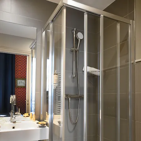 Helzear Champs-elysees By Esteem 4* Paris