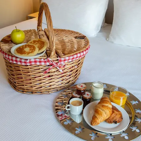 Helzear Champs-elysees By Esteem 4* Paris