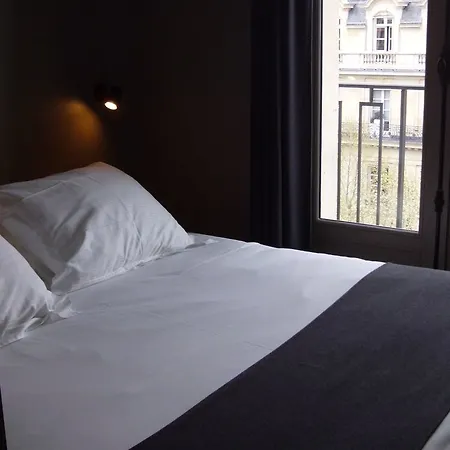 Helzear Champs-elysees By Esteem Hotel